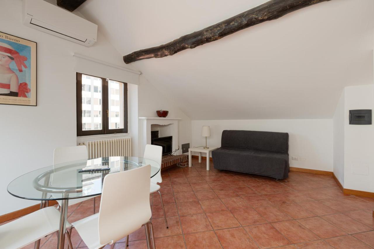 Corso Como Balcony Apartment ミラノ エクステリア 写真